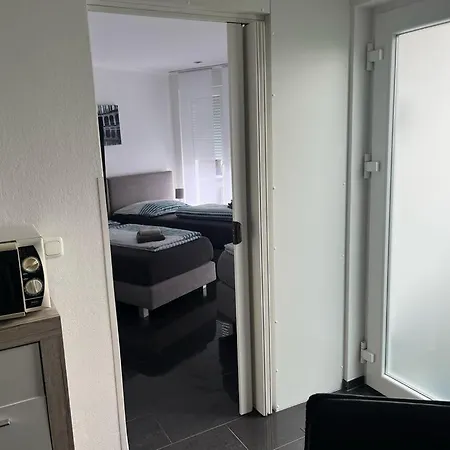 Pension Apartment Burscheid * בורשהיד