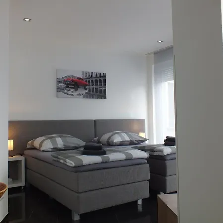 Pension Apartment Burscheid *