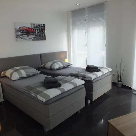 Pension Apartment Burscheid *