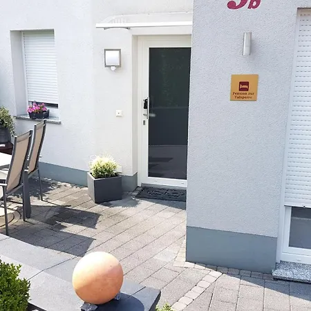Daire Pension Apartment Burscheid Burscheid